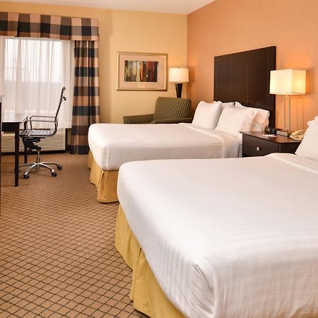 Holiday Inn Express Lewisburg - New Columbia, An Ihg Hotel Экстерьер фото