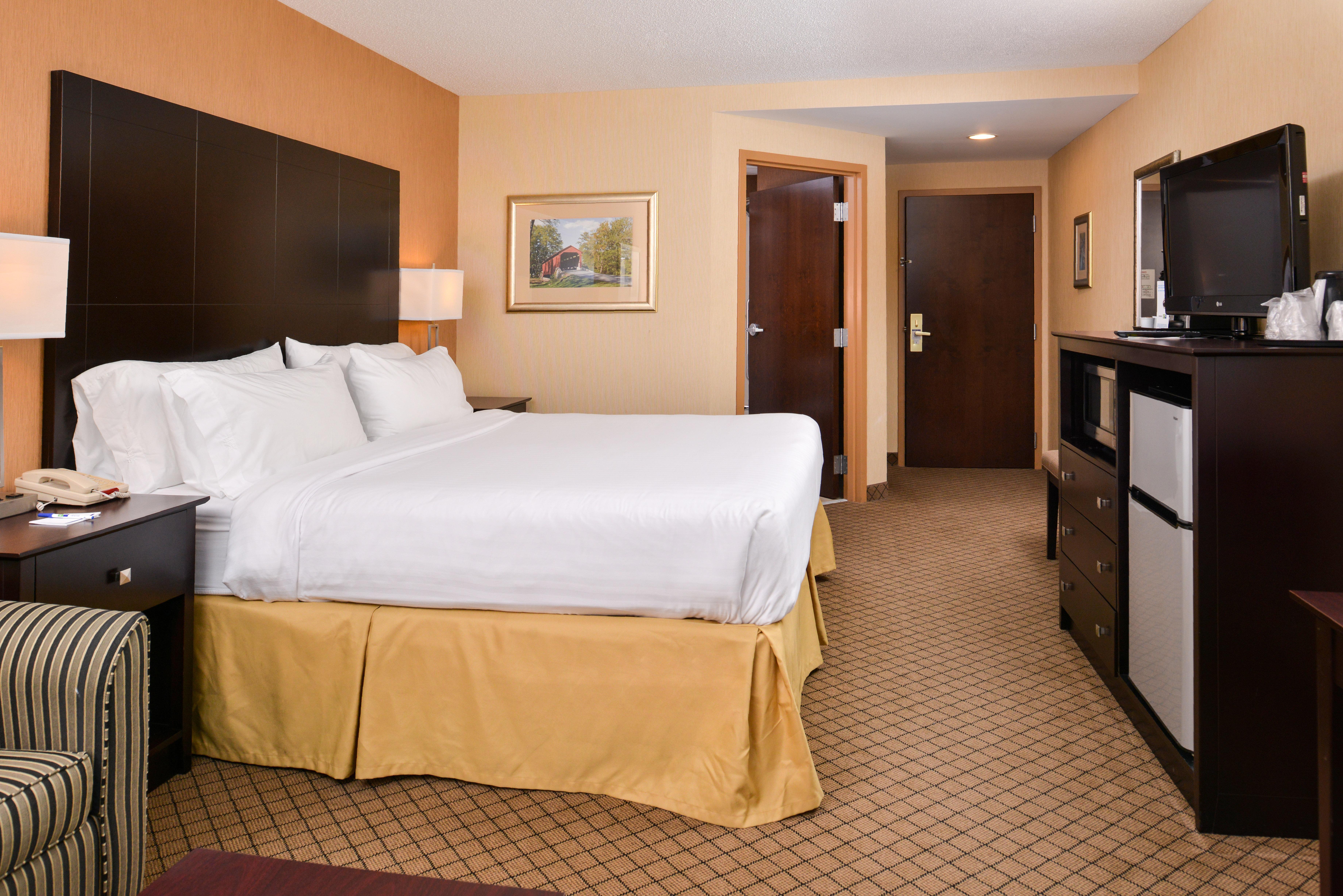 Holiday Inn Express Lewisburg - New Columbia, An Ihg Hotel Экстерьер фото