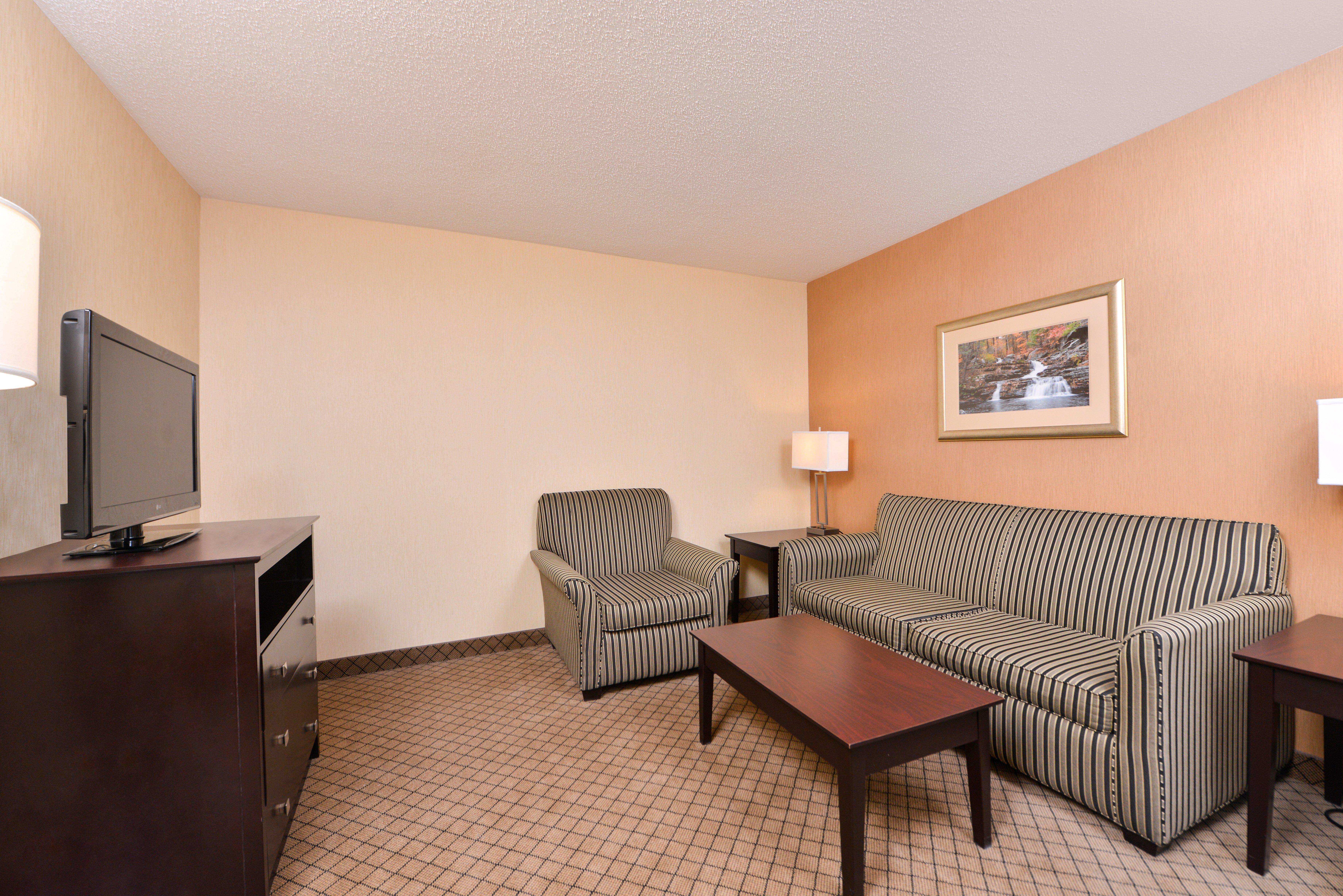 Holiday Inn Express Lewisburg - New Columbia, An Ihg Hotel Экстерьер фото